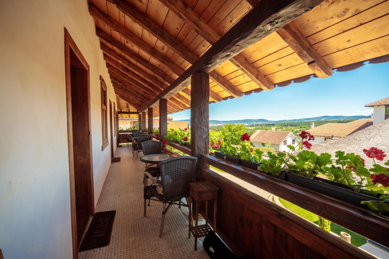 Woodland Resort Крагуевац Экстерьер фото