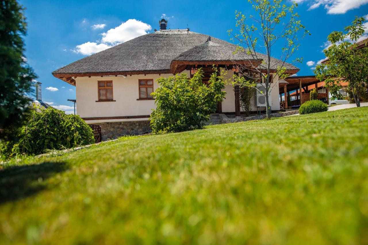Woodland Resort Крагуевац Экстерьер фото